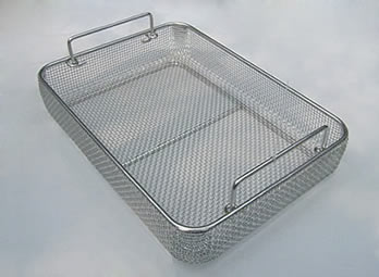 A stainless steel woven wire mesh instrument tray